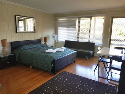 Sanctuary Lakes Fauna Retreat - Accommodation Bookings 2