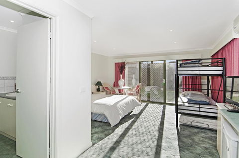Sand And Foam - Accommodation Bookings 3