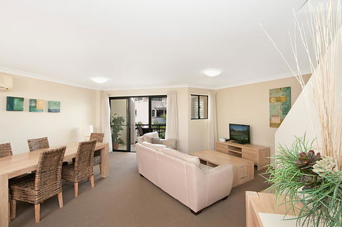 Sandcastles On The Broadwater - Accommodation Bookings 1