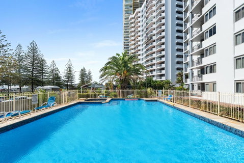Sandpiper Broadbeach - Accommodation Bookings 3