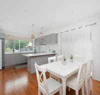 Sandy FeetNelson Bay - Accommodation Bookings