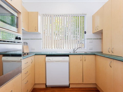 Sandy Point Luxury', 117a Sandy Point Road - Air Con & Foxtel - Accommodation Bookings 3