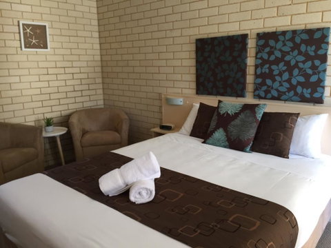 Santa Fe Motel And Holiday Units - Accommodation Bookings 1