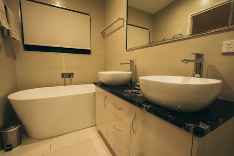 Sea La Vie ON SEAVIEW NETFLIX POOL WIFI - Accommodation Bookings 2