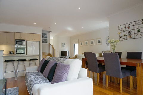 Sea Pup - Accommodation Bookings 0