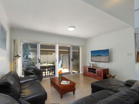 Seachange Townhouse 4 - Accommodation Bookings 0