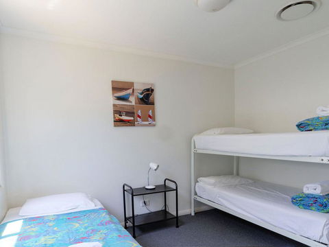 Seachange Townhouse 4 - Accommodation Bookings 2