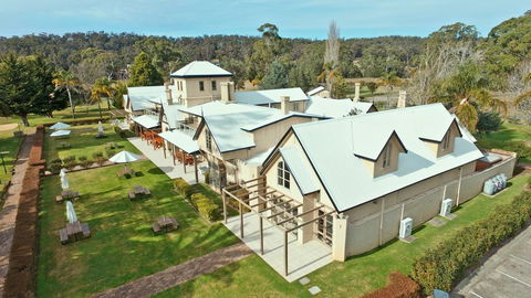 Seahorse Inn - Accommodation Bookings 0