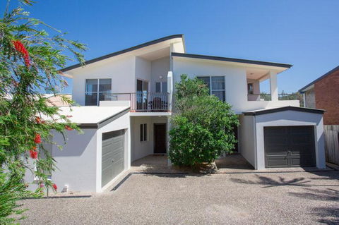 Seamistral - 1/21 Oriole Avenue - Accommodation Bookings 0
