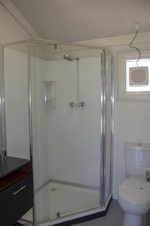 Seaspray Beach Holiday Park - Accommodation Bookings 3
