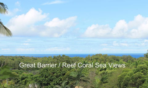 SEAVIEWS Oak Beach - Accommodation Bookings 1