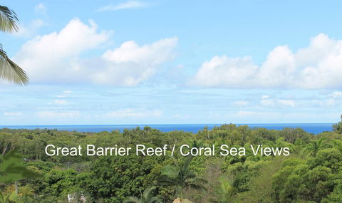 SEAVIEWS Oak Beach - Accommodation Bookings 0