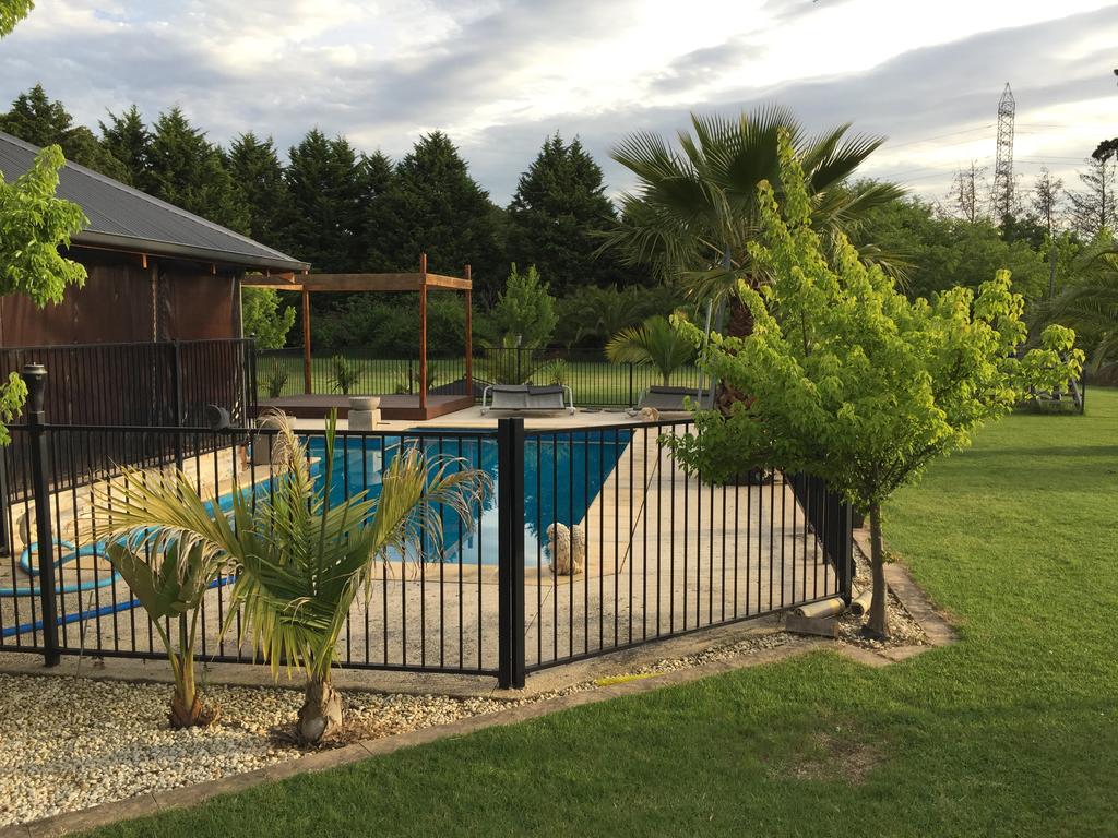 Narre Warren East VIC Accommodation Bookings