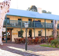 Settlers House - Accommodation Bookings