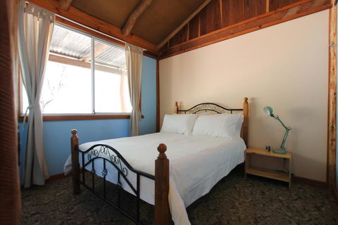 Shady Creek Eco Cabin, Peaceful Country Getaway - Accommodation Bookings 2