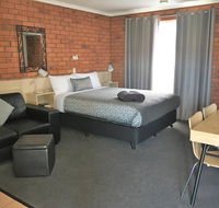 Shannon Motor Inn
