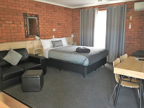 Shannon Motor Inn - Accommodation Bookings 0