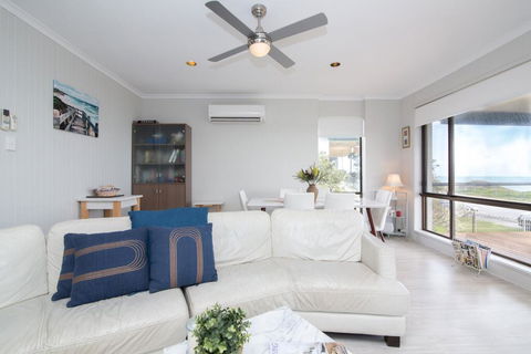 Shanti By The Sea - Accommodation Bookings 3