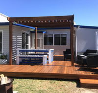 Shellharbour Beach Cottage - walk onto Patrolled beach with flags in summer - Accommodation Bookings