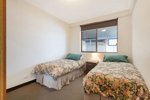 Sheridan Court On Wagonga - Accommodation Bookings 1