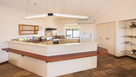 Shorelands - Accommodation Bookings 1