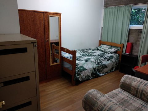 Single Room In Wollongong Near Uni - Accommodation Bookings 0