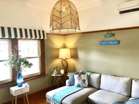 Sinnamon's By The Sea - Accommodation Bookings 1