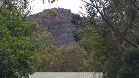 Six Seasons - Halls Gap - Accommodation Bookings 2