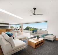Skyluxe Luxury Retreat with water views and deluxe interior from every room