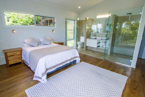 Slipaway - Accommodation Bookings 1