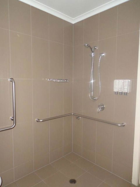 Smart Stayzzz Inns - Accommodation Bookings 3