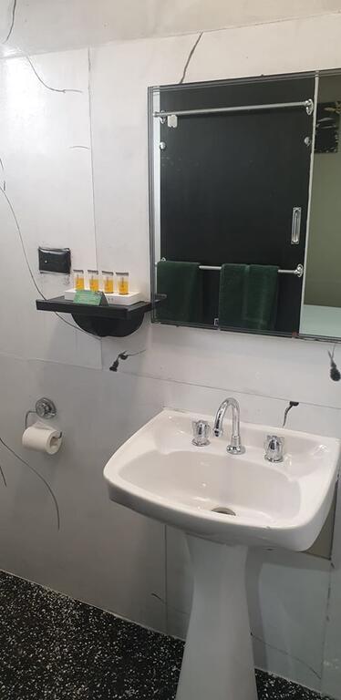 Smerdon Lodge Motel - Accommodation Bookings 3