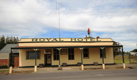 Snake Valley Hotel - Accommodation Bookings 1