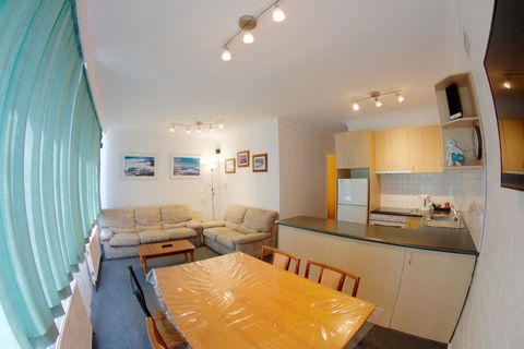Snow Ski Apartments 05 - Accommodation Bookings 0