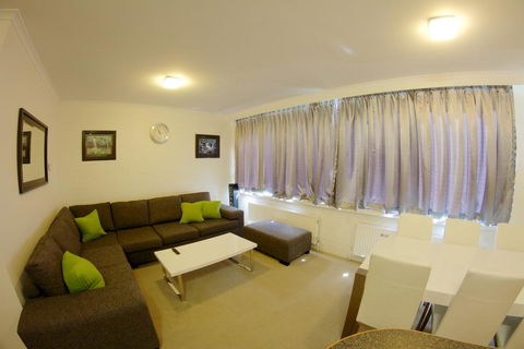 Snow Ski Apartments 08 - Accommodation Bookings 3