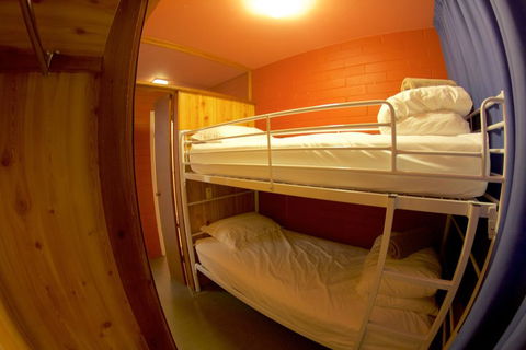 Snow Ski Apartments 18 - Accommodation Bookings 2