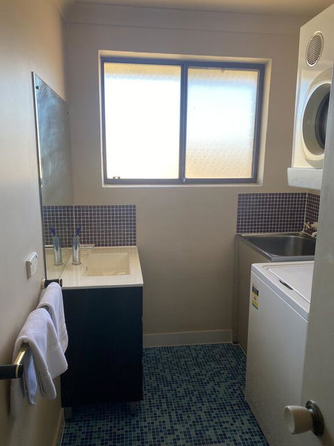 Snowgate Motel + Apartments - Accommodation Bookings 3