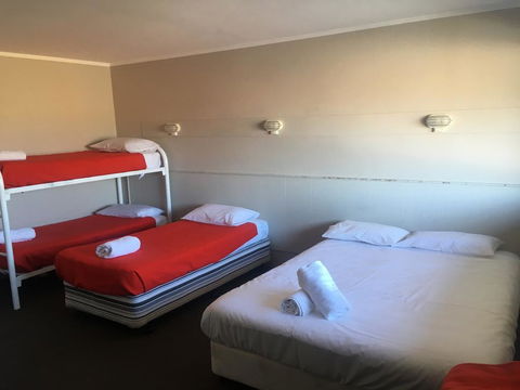 Snowy Mountains Resort And Function Centre - Accommodation Bookings 1
