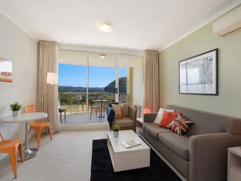 Soho - Ettalong Beach Resort - Accommodation Bookings 3