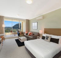 Soho - Ettalong Beach Resort