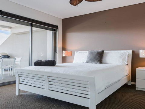 SOLARIS @ Fingal Bay - Accommodation Bookings 2