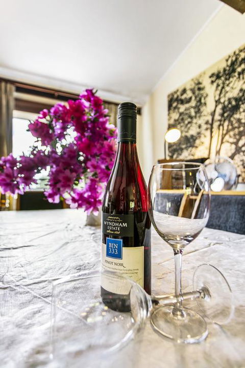 Solitary View - Accommodation Bookings 3