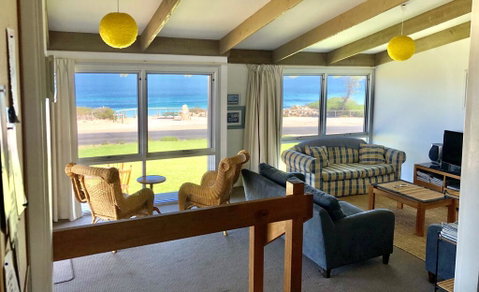 South Beach House 1 - 12 Gold Coast Drive - Accommodation Bookings 0
