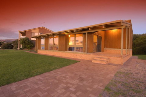 South Beach House 1 - 12 Gold Coast Drive - Accommodation Bookings 2