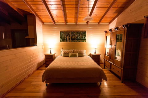 Southern Anchorage Retreat - Accommodation Bookings 1