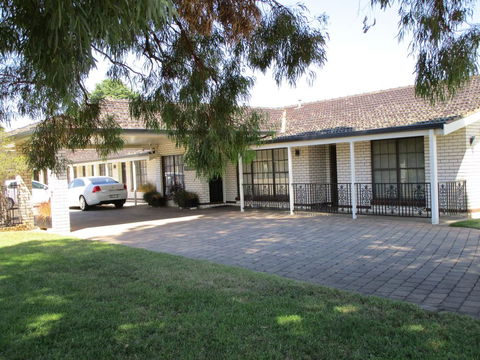 Southern Comfort Motor Inn - Accommodation Bookings 0