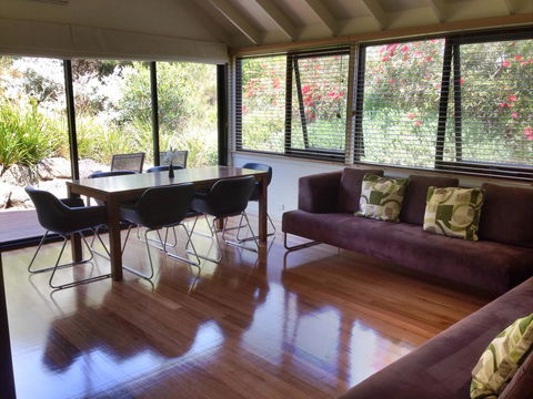 Southern Ocean Villa 9 - Accommodation Bookings 3