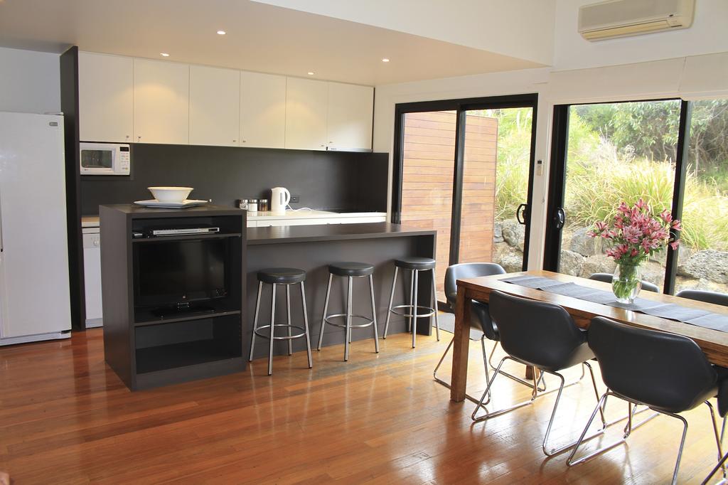 Waarre VIC Accommodation Bookings