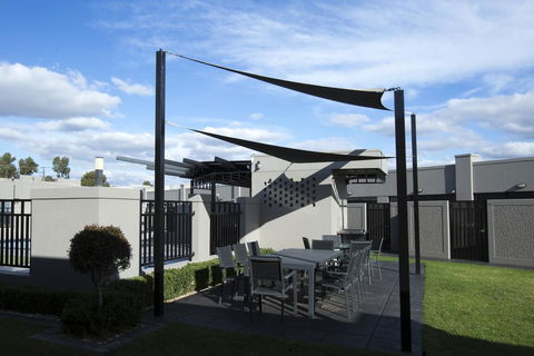 Southgate - Accommodation Bookings 3