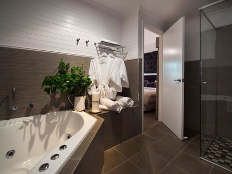 Spa Villas On Main - Accommodation Bookings 2